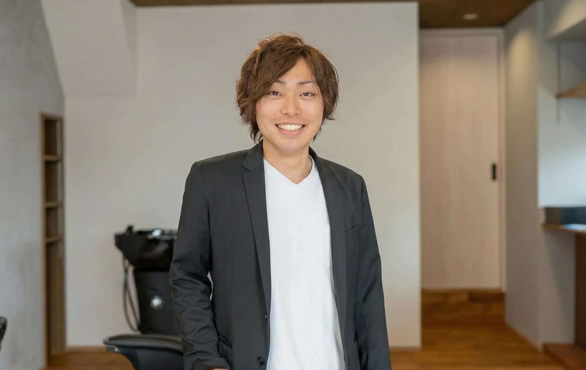 原崎 裕二 - MONË オーナー/スタイリスト